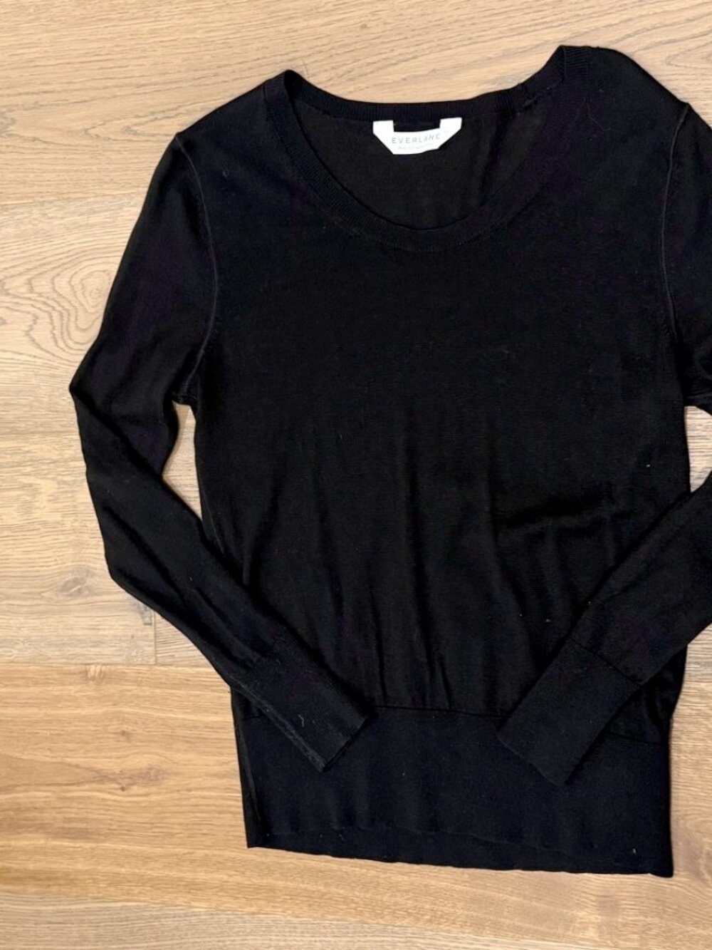Everlane Black 100% Wool Lightweight Crew Sweater XS